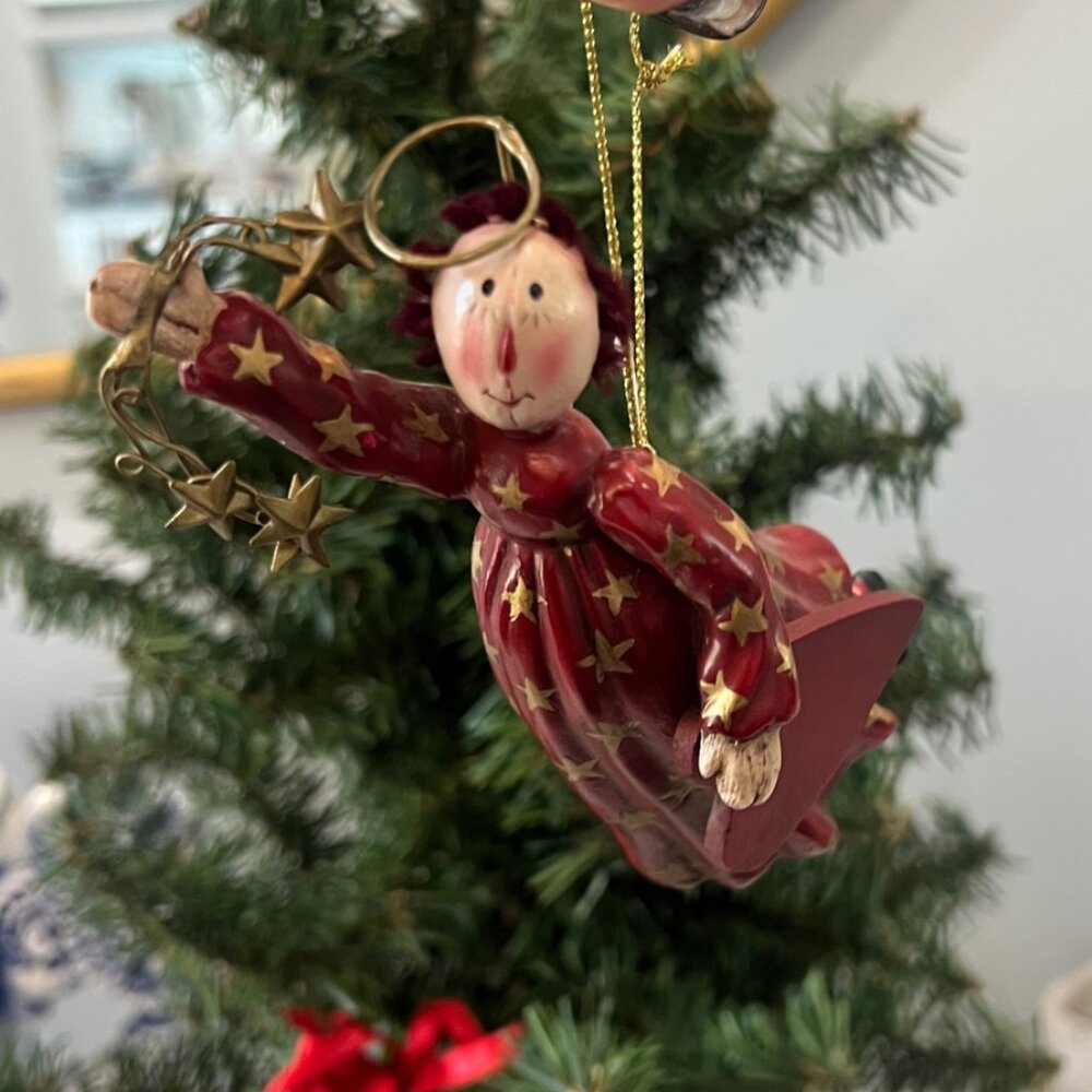 MARY BETH BAXTER RAGGEDY ANN Vintage Primitive Ornament Flying Angel Stars Red